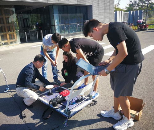 王堅(jiān) 以求真務(wù)實(shí)精神驅(qū)動(dòng)測(cè)繪導(dǎo)航與軟件科技雙重創(chuàng)新